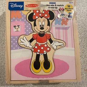 Melissa and Doug Minnie Wooden Mix & Match Dress Up